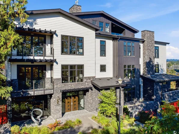 21 D Ave #5, Lake Oswego, OR 97034