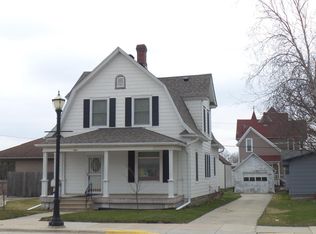 205 S Main St S, Austin, MN 55912