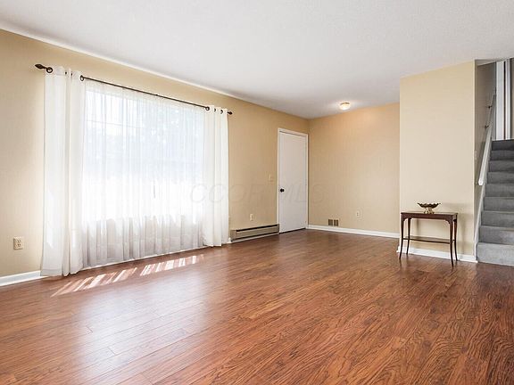 5th image of 29 Hall Ave