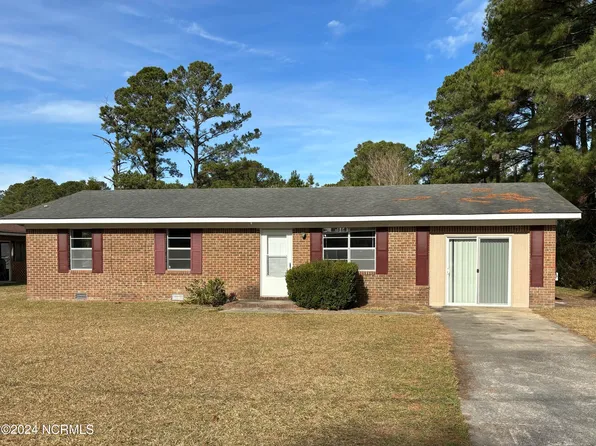 526 W Thurman Road, New Bern, NC 28562