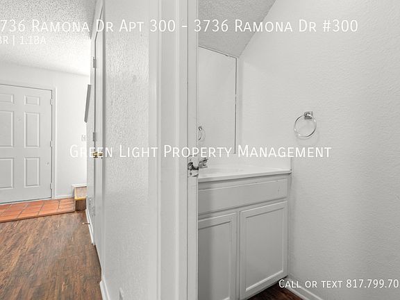 3rd image of 3736 Ramona Dr APT 300