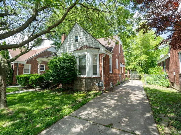 16291 Carlisle St, Detroit, MI 48205