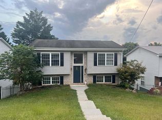 1705 4th St, Radford, VA 24141