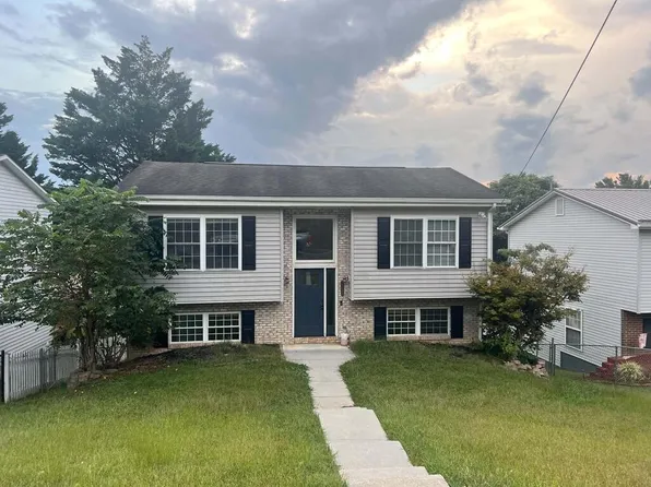 1705 4th St, Radford, VA 24141