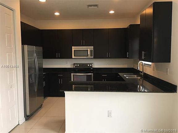 5th image of 779 NE 191st Ter #0