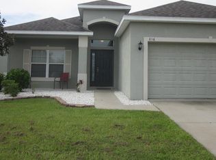 816 Krenson Woods Ln, Lakeland, FL 33813