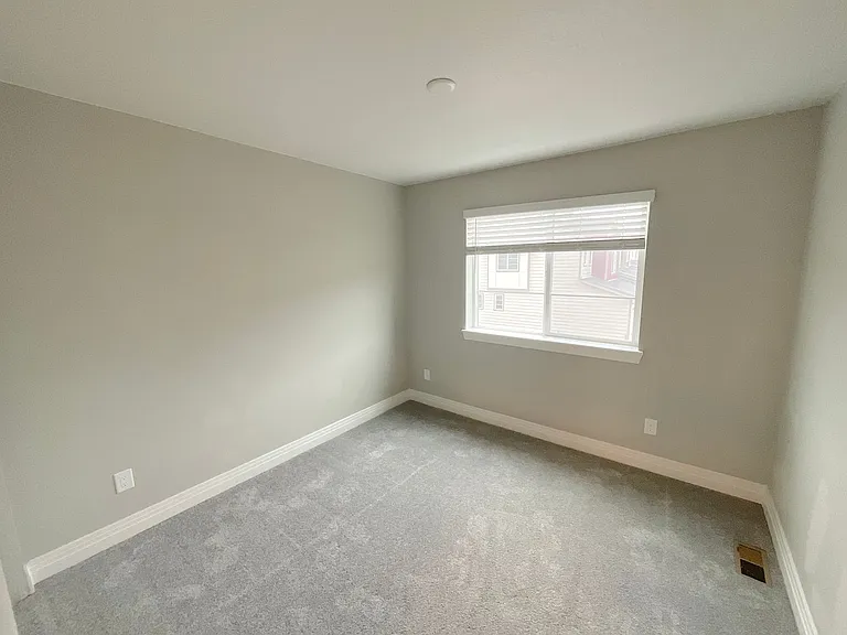 1721 Rose Quartz Hts — Photo 24