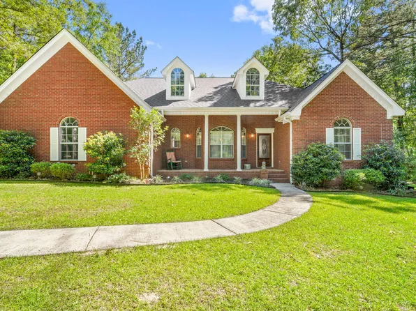 19 Oak Ledge Ln, Purvis, MS 39475