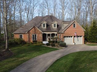 311 Far Country Dr, Daniels, WV 25832