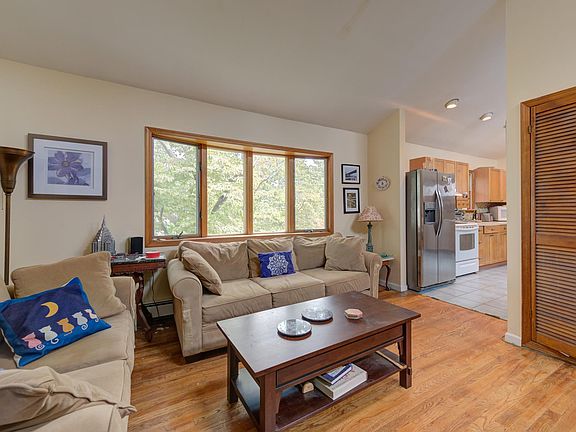 2nd image of 66 Lexington Ave #B
