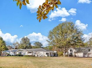 1127 Lakewood Dr NW, Hartselle, AL 35640