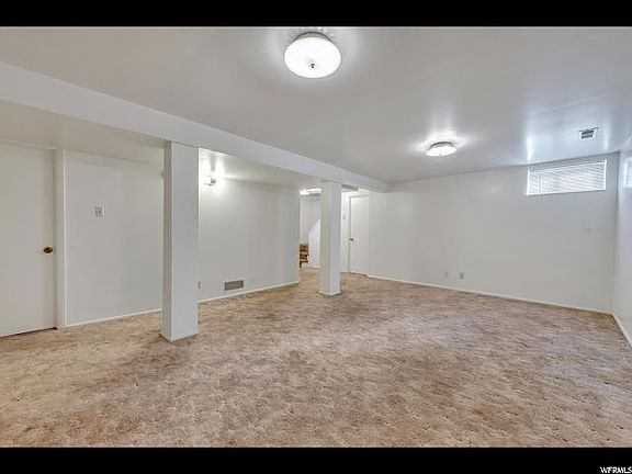 3rd image of 2771 S Beverly St