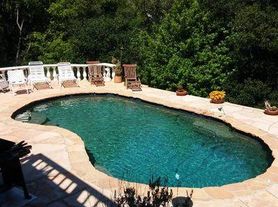 95 Rowan Tree Ln, Burlingame, CA