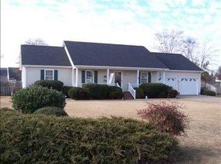 109 Live Oak Dr, Goldsboro, NC 27530