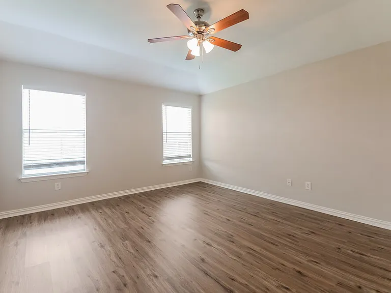713 Cedar Cove Dr — Photo 11