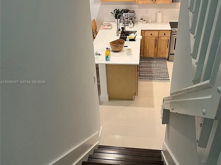10705 NW 75th Ter #10705 — Photo 3