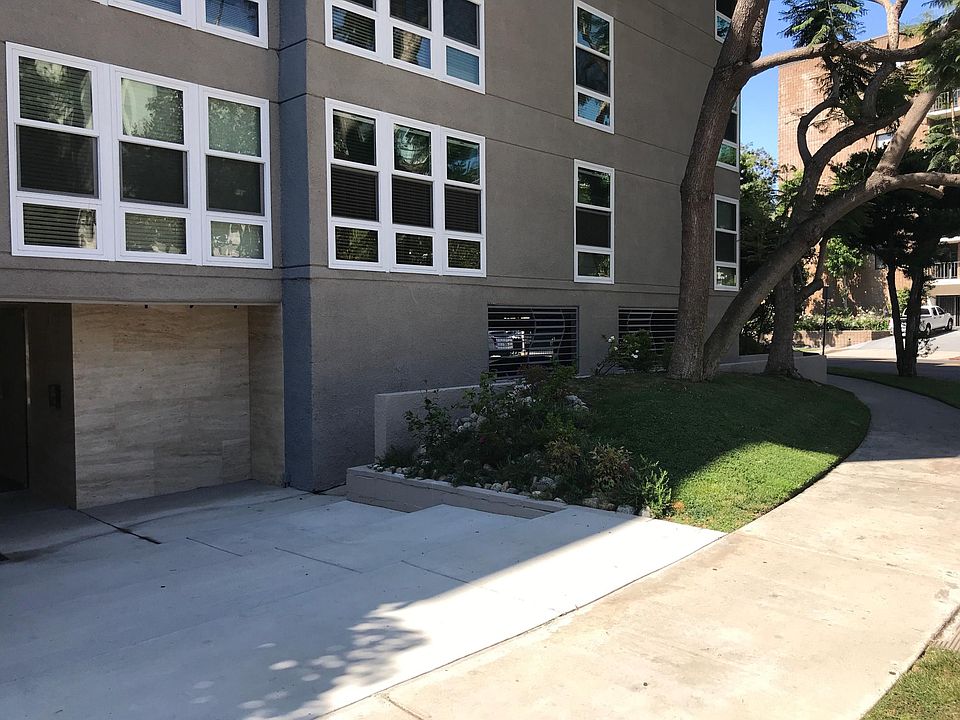 2nd image of 1350 Kelton Ave APT 108