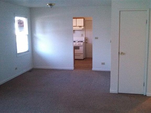 4th image of 17787 Arlington Dr