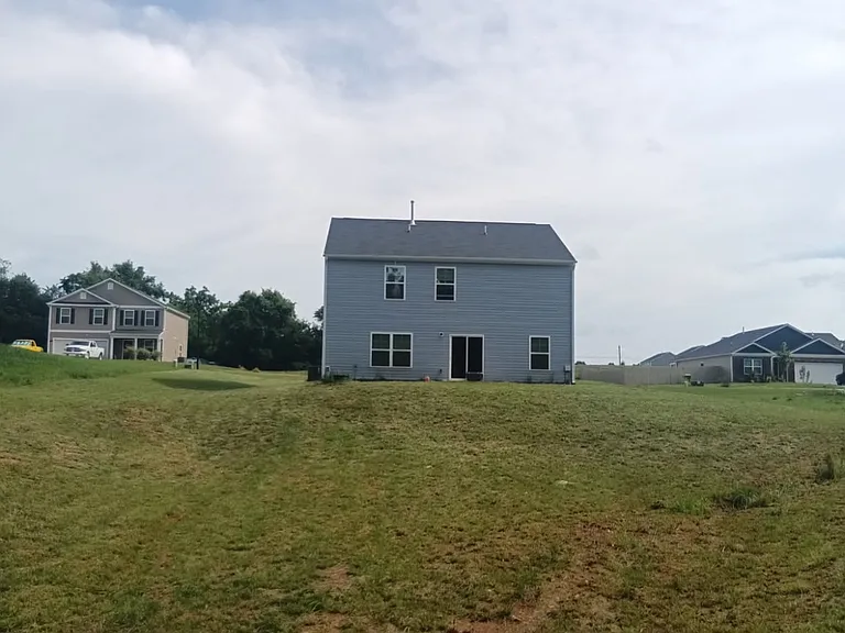 271 Lilys Pl — Photo 6