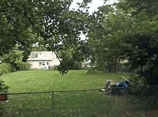 271 Woodridge Rd, Vermilion, OH 44089