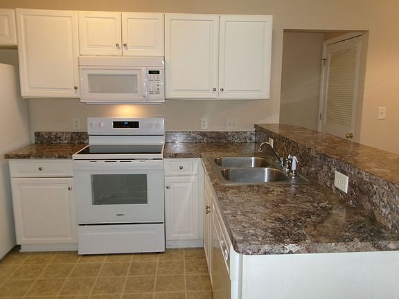 4th image of 3673 Clay Pond Village Ln APT 5