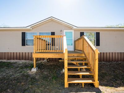 1320 Ruhmann St, Kenedy, TX, 78119