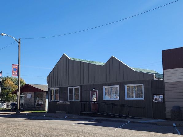 174 Main St. Ne, New Albin, IA 52160