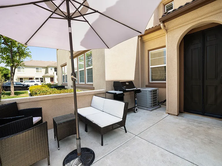 13190 Murano Ave — Photo 21
