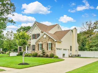 4 Owl Ct, Jackson, NJ 08527