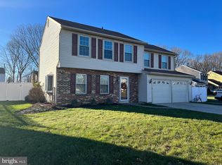 3 N Mars Ct, Sewell, NJ 08080