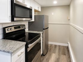 3 Curve St