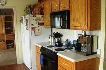 3rd image of 963 Roedeer Dr
