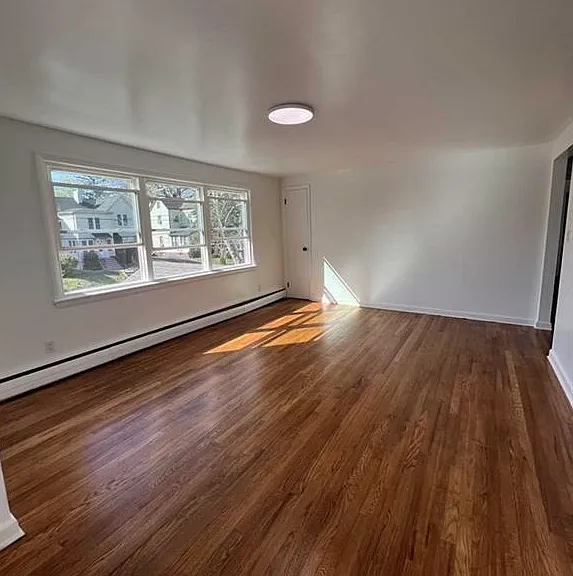 117 Feronia Way #2 — Photo 3