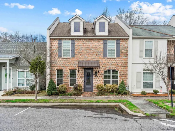 13013 N Vieux Carre Cir, Baton Rouge, LA 70818