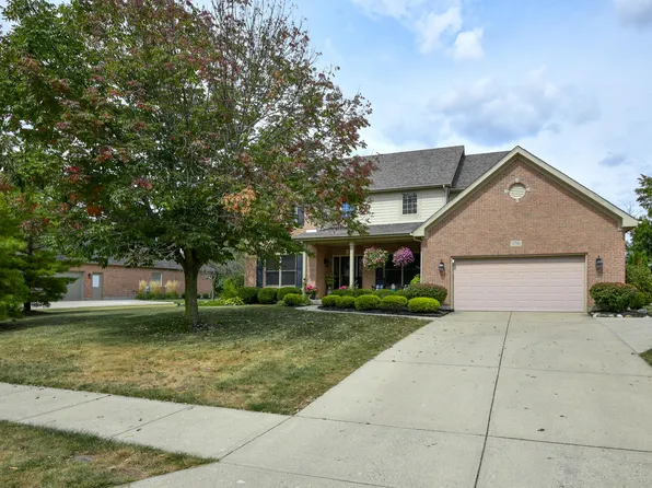 2791 Meadowpoint Dr, Troy, OH 45373