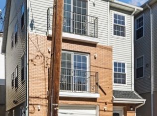 118 Oraton St, Newark City, NJ 07104