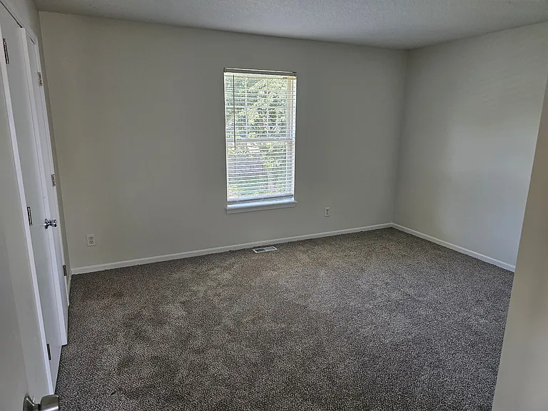 21534 S Soryl Ave — Photo 11