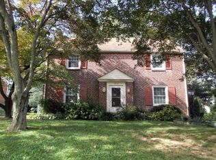 1016 Southampton Rd, Philadelphia, PA 19116