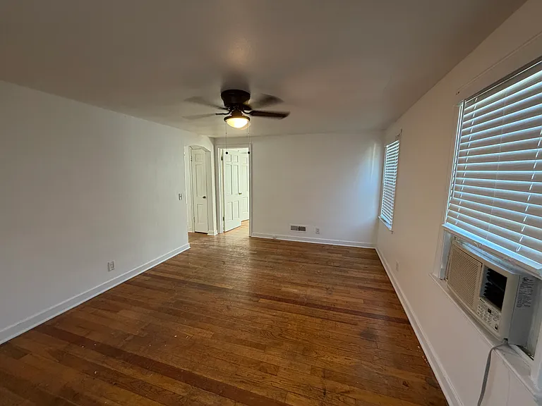 104-106 N Blair St #104 — Photo 7