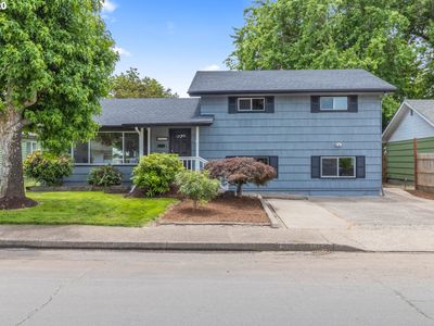 1943 I St Springfield Or 97477 Zillow