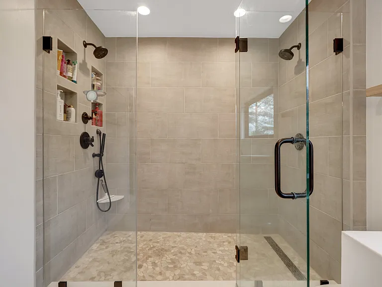 10904 Belgravia Ct — Photo 39