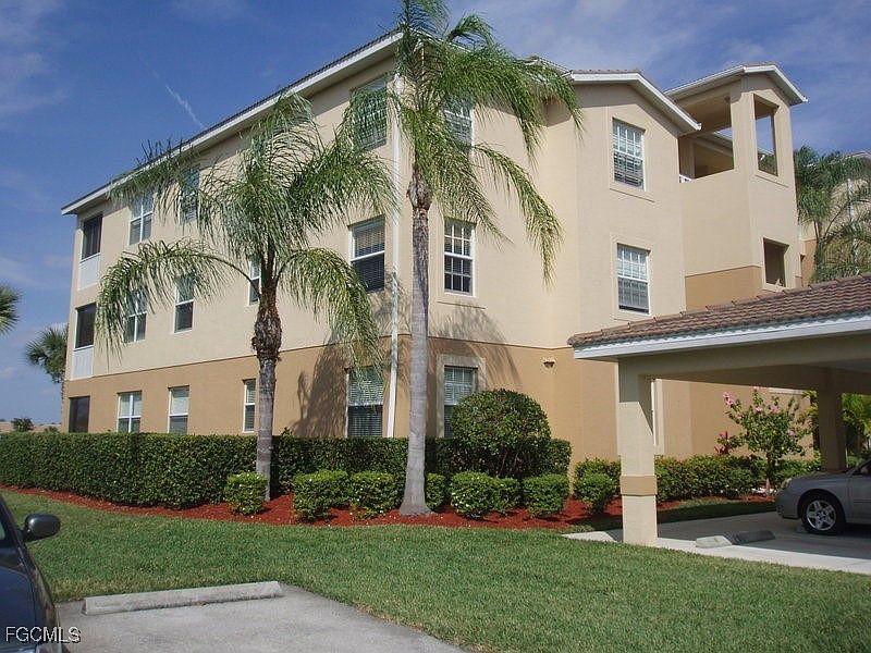 14571 Legends Blvd N APT 201