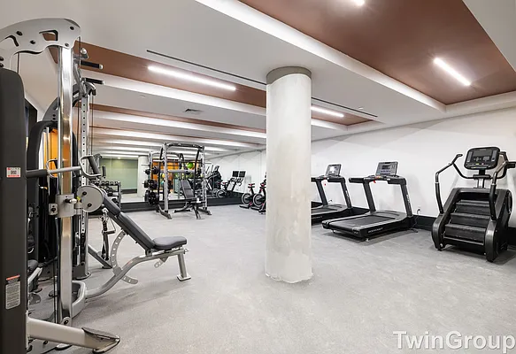 Rented by Twin Group | media 32