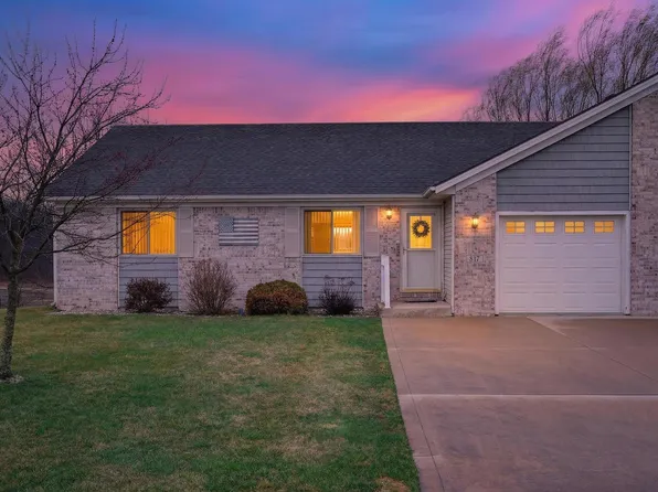 817 Katarina Ct, Kendallville, IN 46755