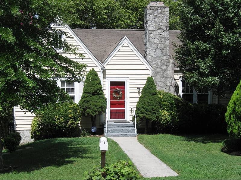 Main Photo