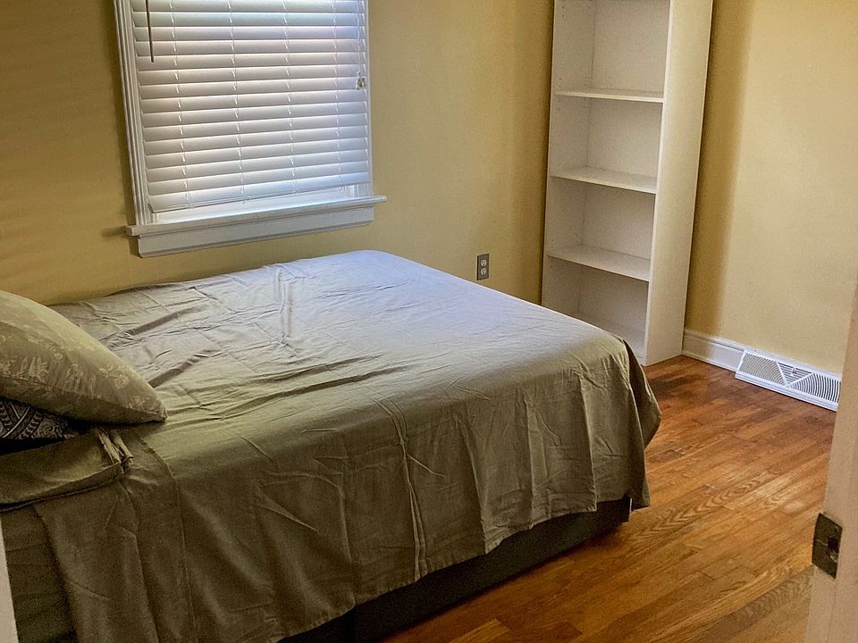 1st image of 6513 Wessex Ln