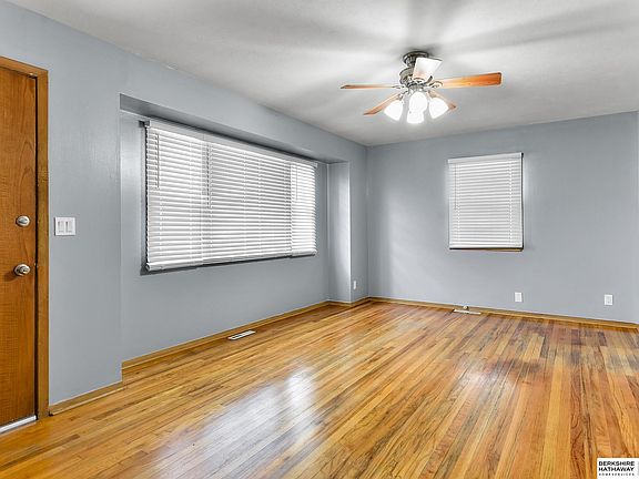 4th image of 3509 S 121st St
