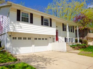 1528 Princeton Ln, Schaumburg, IL 60193