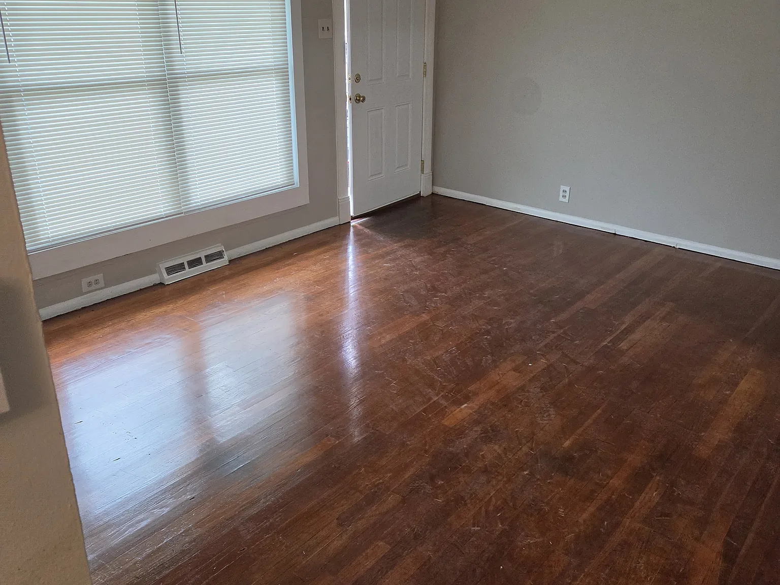3 bed, 1480 sqft, $1,500 — Photo 2