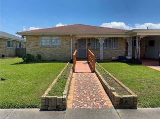 2224 Robert E Lee Blvd, New Orleans, LA 70122